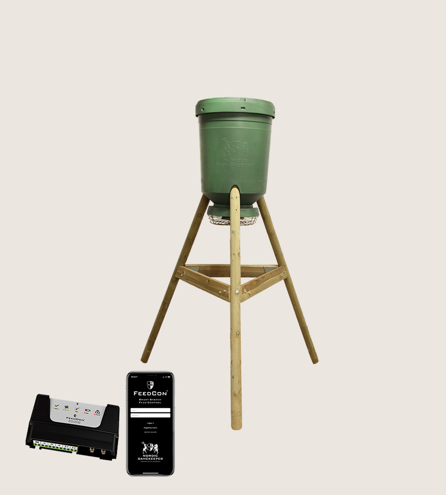 Kompletter Futterautomat 125 Liter mit Holzstativ - Nordic Gamekeeper